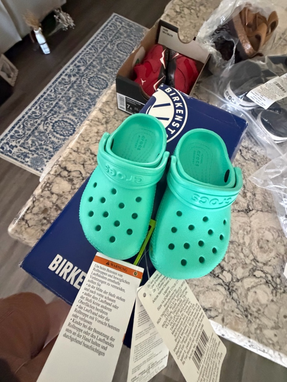 Crocs Kids Classic Clog - Mint Green 7C new in bag